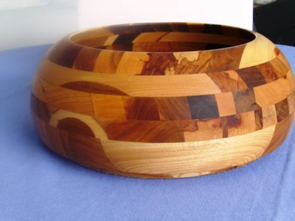 Beautiful Hand Crafted Wooden Bowl by Harry Gawith